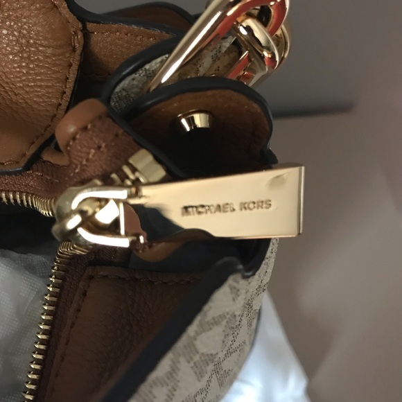 NWT Michael Kors Bag - Picture 7 of 7